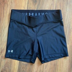Black Under Armour Compression Shorts — Large